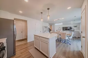 6254 Highland Hills Ln S, Cottage Grove, MN 55016 - Photo 17