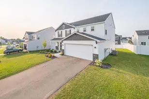 6254 Highland Hills Ln S, Cottage Grove, MN 55016 - Photo 3