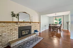 12708 Parkwood Dr, Burnsville, MN 55337 - Photo 9