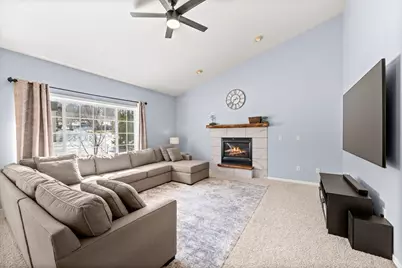 955 Park Drive, Belle Plaine, MN 56011 - Photo 11