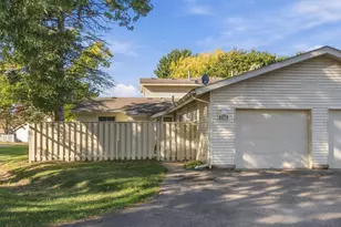 1096 Carmel Ct, Shoreview, MN 55126 - Photo 1