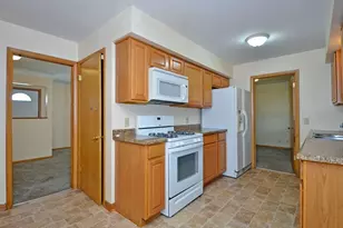 6206 Brooklyn Blvd, Brooklyn Center, MN 55429 - Photo 9