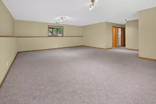 108 Celestine Cir, Mankato, MN 56001 - Photo 31