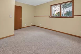 108 Celestine Cir, Mankato, MN 56001 - Photo 39