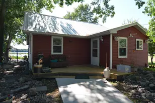 1215 Lake Shore Blvd, Wahkon, MN 56386 - Photo 3