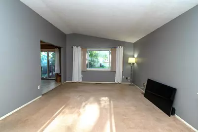 7733 Kentucky Avenue N, Brooklyn Park, MN 55445 - Photo 3