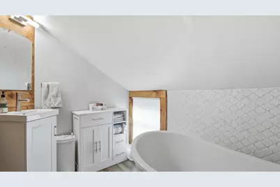 1301 E Laneville Avenue, Durand, WI 54736 - Photo 21