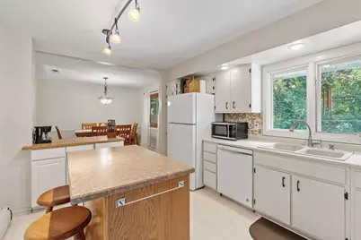 11100 Schoolcraft Road, Burnsville, MN 55337 - Photo 7