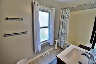466 Bluff St NE, Hutchinson, MN 55350 - Photo 9