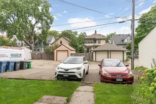 3845 Grand Ave S, Minneapolis, MN 55409 - Photo 21