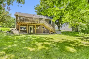 1047 Highwood Cir, Detroit Lakes, MN 56501 - Photo 3