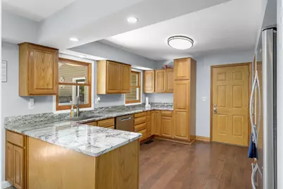 6690 Berkshire Lane N, Maple Grove, MN 55311 - Photo 3