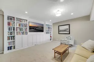 15810 Nursery Dr, Minnetonka, MN 55345 - Photo 23