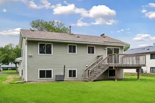 11843 Marigold St NW, Coon Rapids, MN 55433 - Photo 41