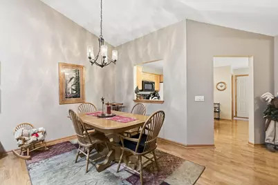 7590 Newbury Road, Woodbury, MN 55125 - Photo 9