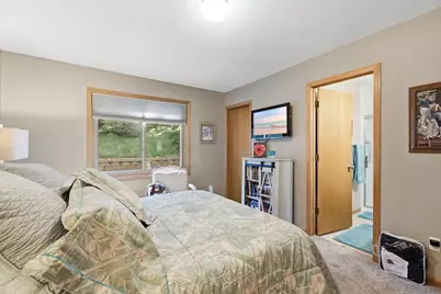 7590 Newbury Road, Woodbury, MN 55125 - Photo 17