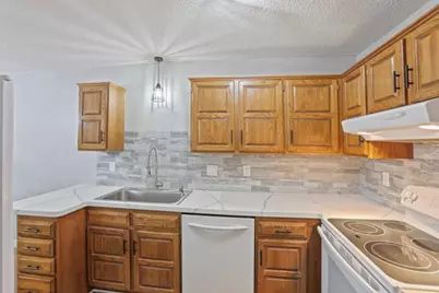 5536 Aldrich Drive N, Brooklyn Center, MN 55430 - Photo 11