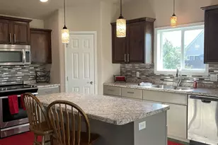 1966 Middle Creek, Detroit Lakes, MN 56501 - Photo 5