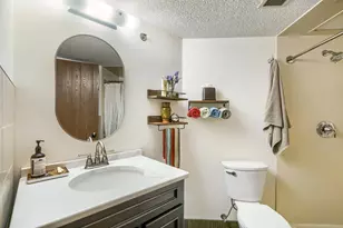 6500 Woodlake Dr, Richfield, MN 55423 - Photo 15