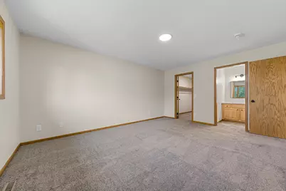 1676 Castle Drive, North Mankato, MN 56003 - Photo 19
