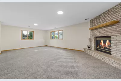 1676 Castle Drive, North Mankato, MN 56003 - Photo 27