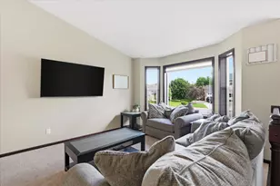 1805 10th St NE, Buffalo, MN 55313 - Photo 7
