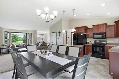 1805 10th Street NE, Buffalo, MN 55313 - Photo 3