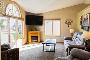 25 Benson Dr S, Lewiston, MN 55952 - Photo 7