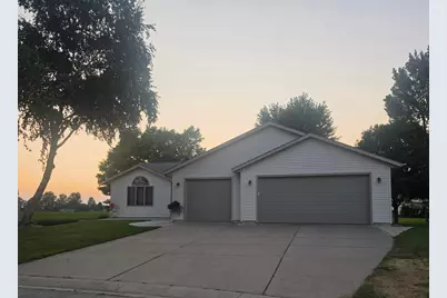 25 Benson Drive S, Lewiston, MN 55952 - Photo 5