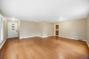 5410 44th Ave N, Robbinsdale, MN 55422 - Photo 5