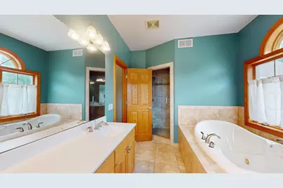 2449 Sand Trap Lane SE, Rochester, MN 55904 - Photo 19
