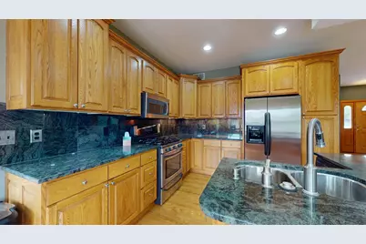 2449 Sand Trap Lane SE, Rochester, MN 55904 - Photo 13