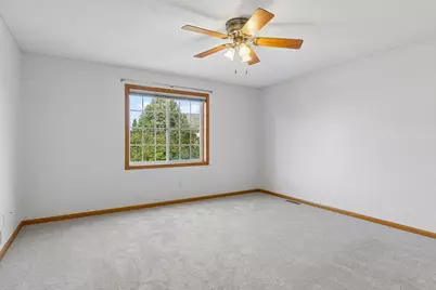 3507 Goodwin Avenue N, Oakdale, MN 55128 - Photo 29