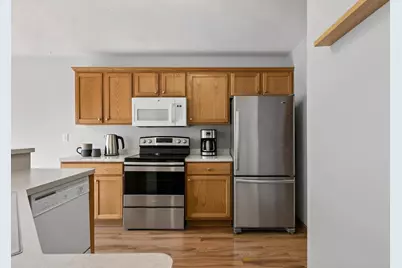 3507 Goodwin Avenue N, Oakdale, MN 55128 - Photo 5