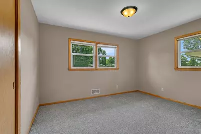 1029 24th Avenue N, Saint Cloud, MN 56303 - Photo 11