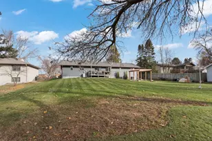 308 23rd St SE, Willmar, MN 56201 - Photo 37