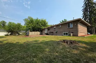 1306 Woodhill Rd, Burnsville, MN 55337 - Photo 27