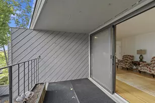 3033 E Bde Maka Ska Pkwy, Minneapolis, MN 55408 - Photo 21