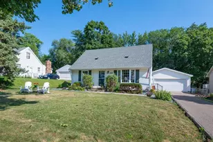 2920 W 71 1/2 St, Richfield, MN 55423 - Photo 1