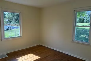 2920 W 71 1/2 St, Richfield, MN 55423 - Photo 11