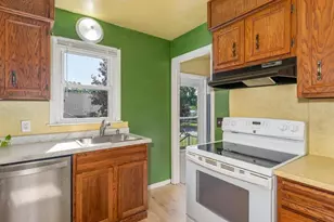 2920 W 71 1/2 St, Richfield, MN 55423 - Photo 7