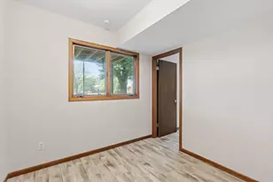 1525 Pheasantwood Trail, Northfield, MN 55057 - Photo 33