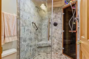 4525 Alicia Dr, Eagan, MN 55077 - Photo 57