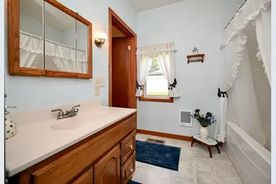 37000 Krage Drive, Winona, MN 55987 - Photo 9