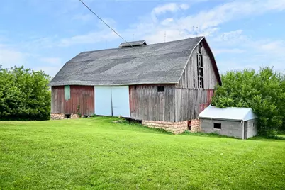 37000 Krage Drive, Winona, MN 55987 - Photo 25
