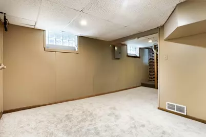 138 13th Avenue N, South Saint Paul, MN 55075 - Photo 17