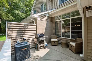 2762 Autumnwood Ln, Minnetonka, MN 55305 - Photo 25