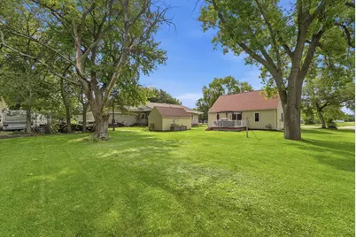 308 Colfax Avenue NW, Renville, MN 56284 - Photo 11