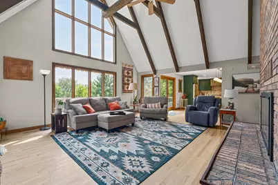 3640 NE Lakeview Court NE, Rochester, MN 55906 - Photo 5