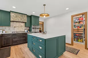 3640 Lakeview Ct NE, Rochester, MN 55906 - Photo 9